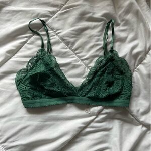 Aritzia Talula Lace Bralette